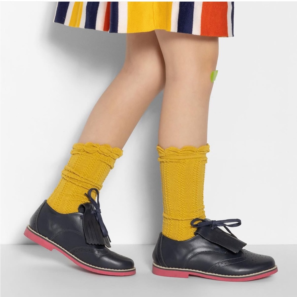 6th & Madison Navy Brogue Wingtip Shoes girls sz: 28EU